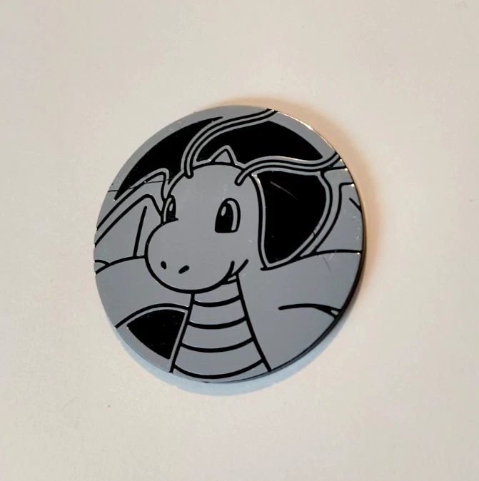Pokémon - Stellarkrone: Dragoran Dragonite - Holo - XL - Sammelmünze - neu - Bild 2 von 3