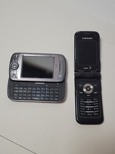 Lot Of Samsung Flip And Blackberry Slide Phones Vintage No Charge Cords