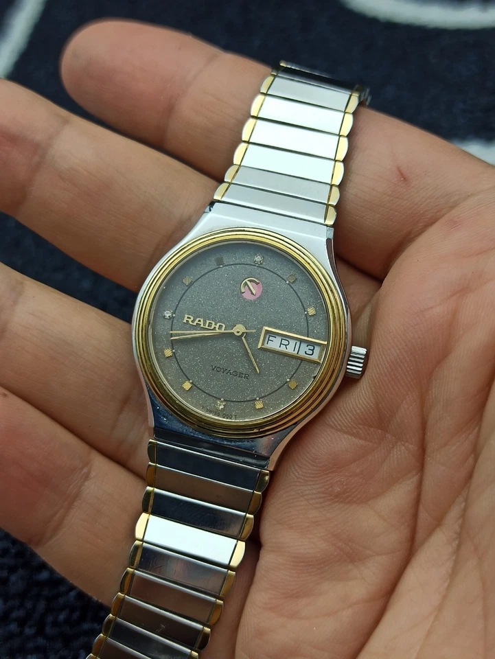 Reloj Rado de Lujo Esfera Plateada Original Suizo Años 70 Unisex Modelo Voyager Dos Tonos Foto 2 de 4