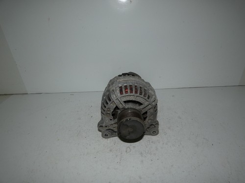 Lichtmaschine   VW Caddy III  2KN BJ12  1,6l TDI 55kw 06F903023F 140A