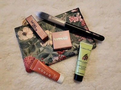 IPSY 5 item lot with bag, BYROE, Crabtree & Evelyn, RODIAL, ciate, BYOD