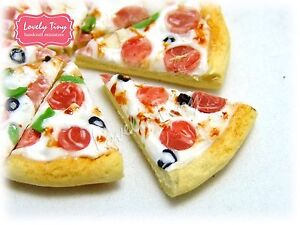 8 pieces Dollhouse miniature Sliced Pizza Whole Pan Deluxe Pizza,Free ship 