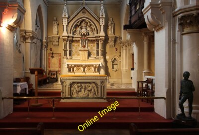 Photo 6x4 Corpus Christi, Maiden Lane - Sanctuary London  c2014