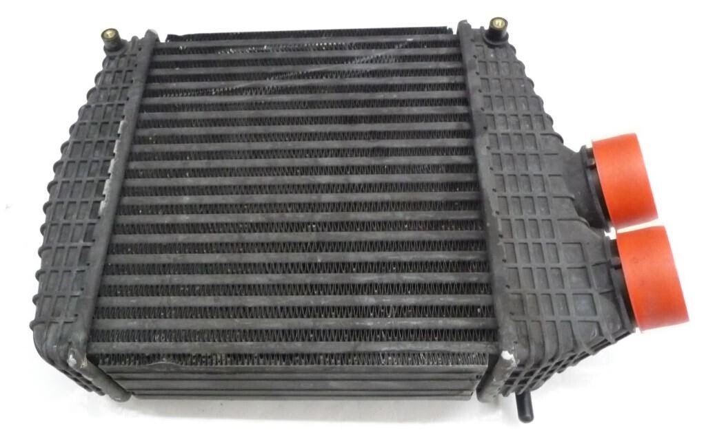 2014-2018 Maserati Ghibli QTP Levante Left Heat Exchanger Cooler 16484793 OEM