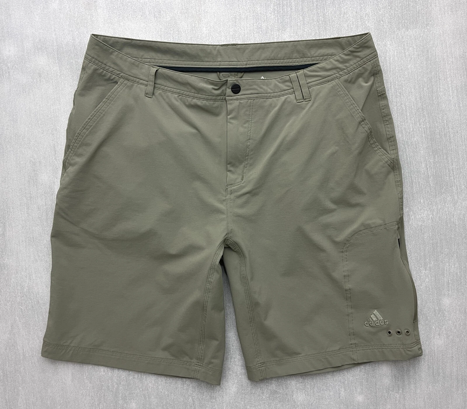 Adidas All Outdoor Light Hike Flex Shorts Mens 38 nylon stretch khaki chino UPF