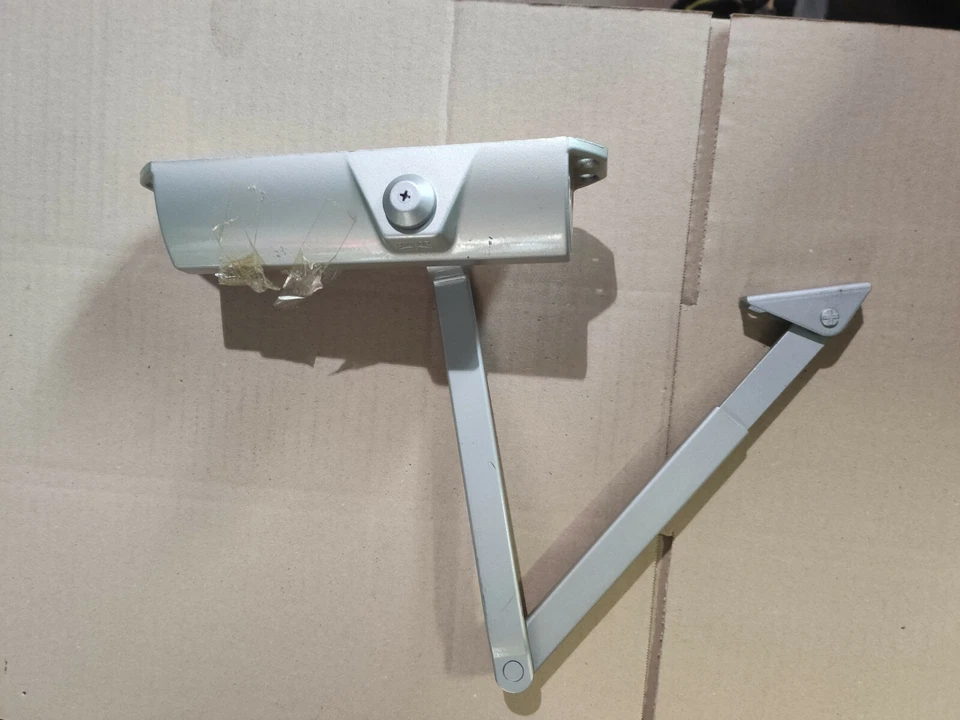 Chiudiporta DORMA TS68 argento rallentatore a braccio - porta portone- perfetti - Immagine 2 di 4