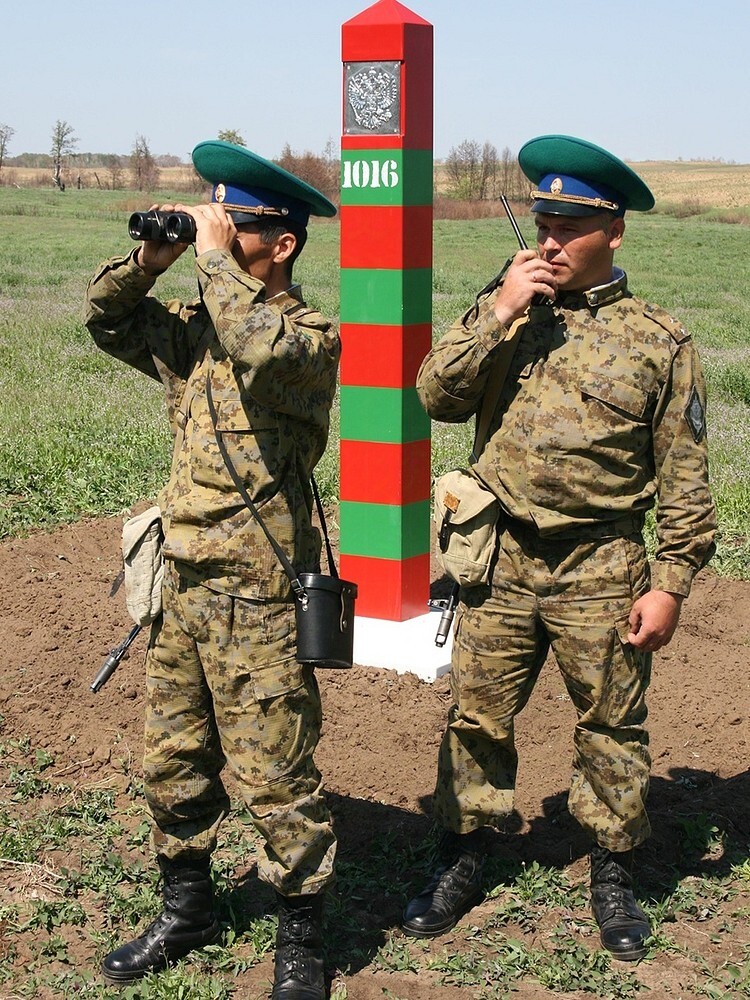 Russian FSB Field Assault Digital Autumn Suit & Cap Borderline