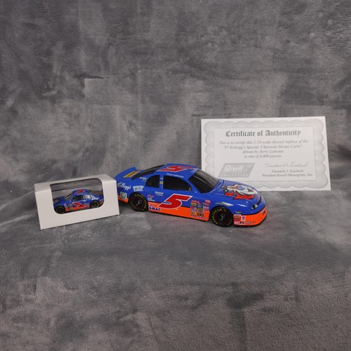 Vintage Revell 1:24 Kellogg's Frosted Flakes #5 Monte Carlo Diecast Bank 1997 - Afbeelding 2 van 17