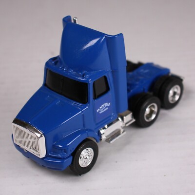 Ertl Farm Country WhiteGMC Aero Conventional Cab w/ Grain Trailer