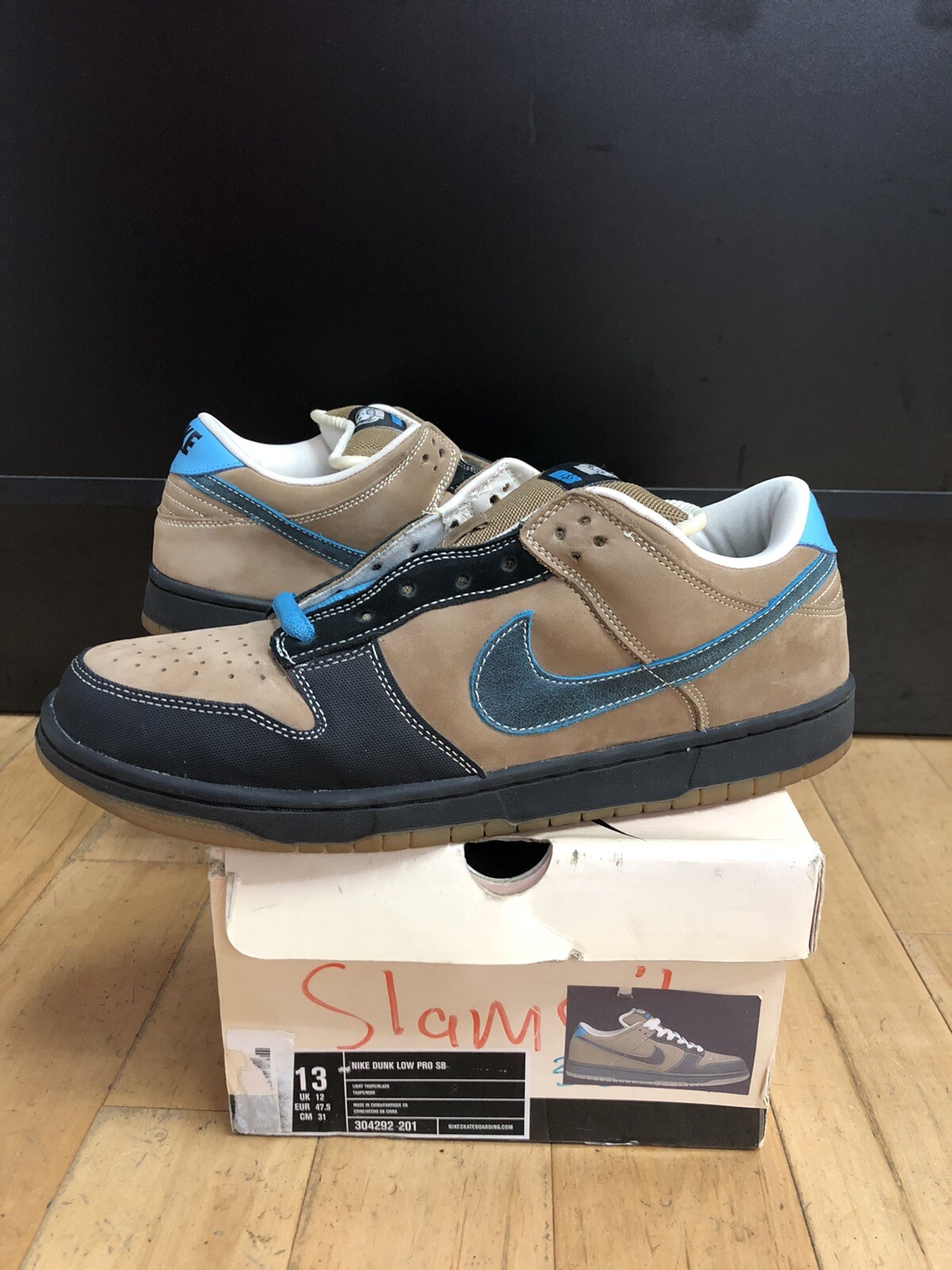 Nike SB Dunk Low Slam City London 2005 With Original Box Size 13 304292-201  | eBay