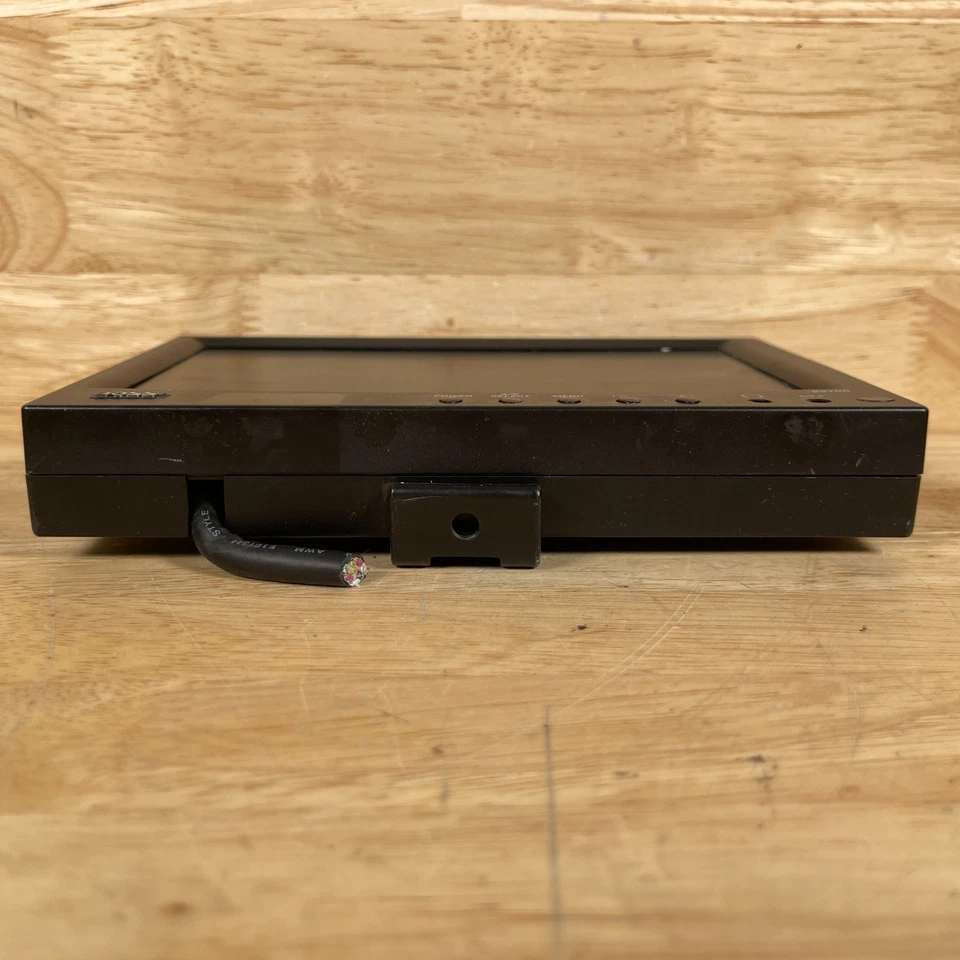 Boss BV7HR Audio Systems Black 7" Widescreen Headrest TFT Monitor -  For Parts - Image 4 of 4