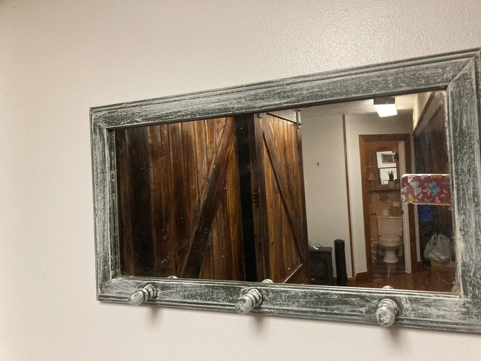 Espejo Marco Madera con Clavijas USA 23x13 Verde Envejecido Foto 4 de 4