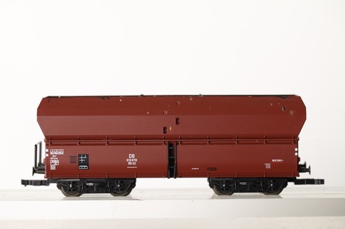 Roco H0 Selbstentladewagen der DB 610 678  00t 42 mit Ladung / Styropor (352463) | Condition: Gebraucht