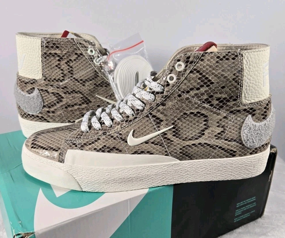 Las mejores ofertas en Nike Soulland x Blazer SB Mid FRI.day 03 | eBay