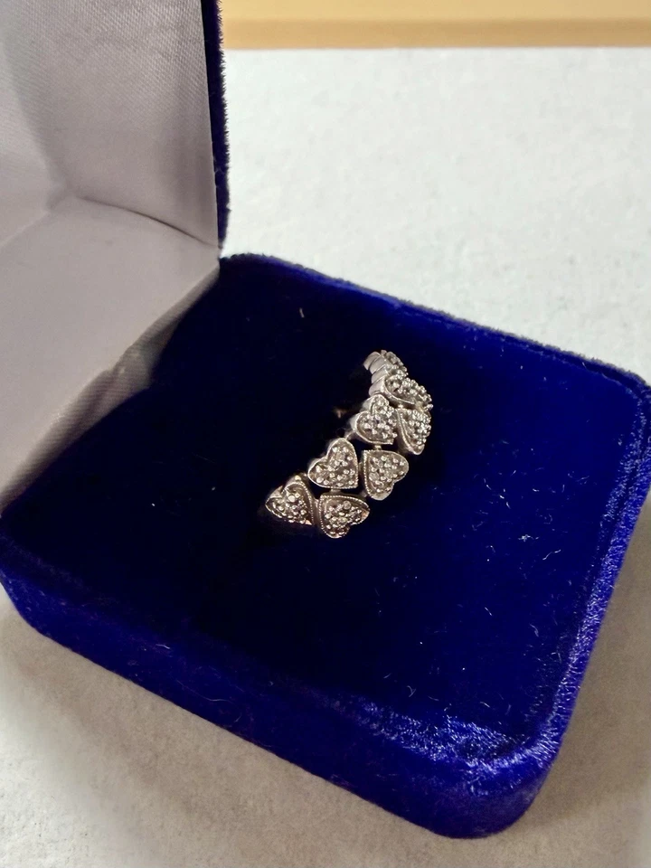 Anillo de plata esterlina circonita cúbica circonita circonita cúbica doble fila corazones talla 7 Foto 3 de 4