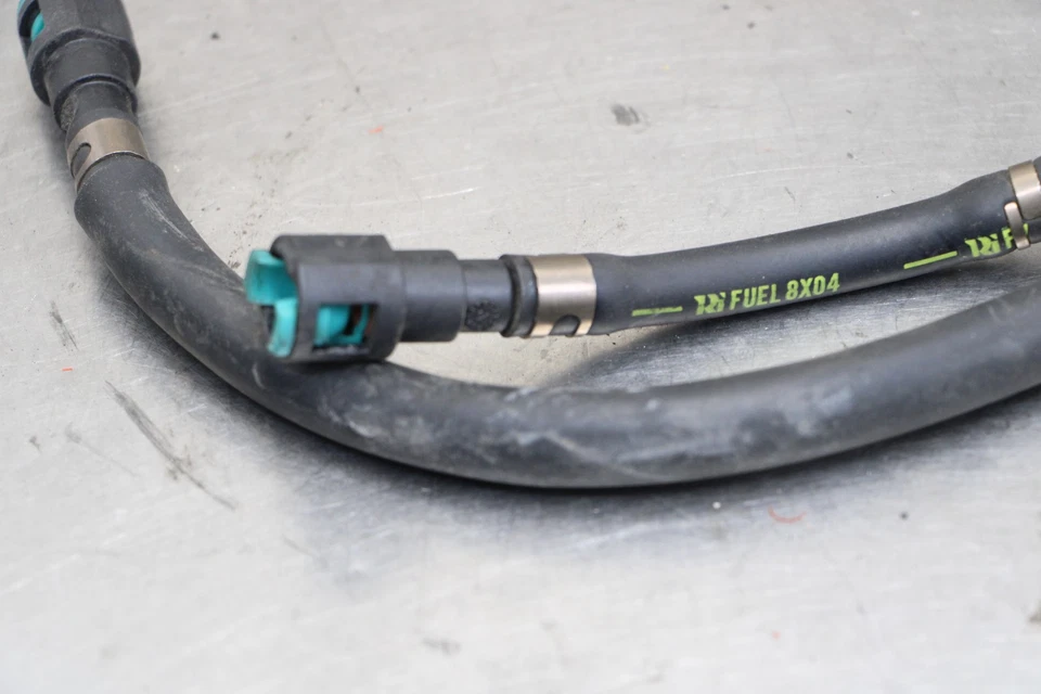 08-11 HONDA CBR1000RR CBR 1000RR FUEL HOSE GAS LINE TUBE PIPE 17526-MFL-003 - Image 3 of 4