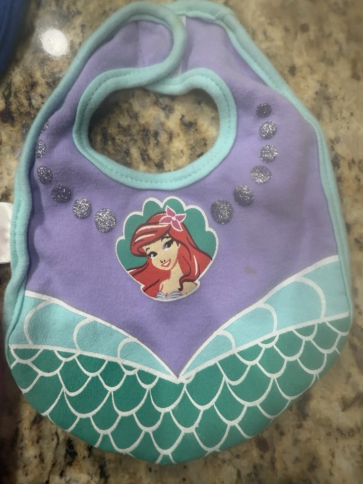 Лот 5 нагрудников Disney принцесса нагрудники - Ариэль, Белоснежка, Белль, Золушка, Аврора  - Изображение 4 из 4