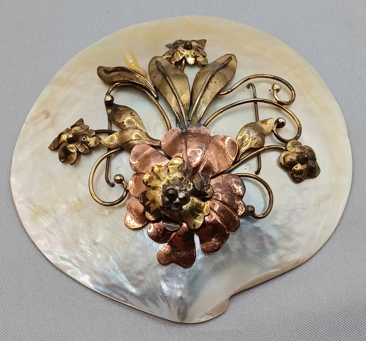 Antique Brass and Celluloid Bird and Floral Sash Belt Buckle Lot 475 | ANTIQUE 19TH C OTTOMAN BULGARIAN BIRD BELT BUCKLE main image 2