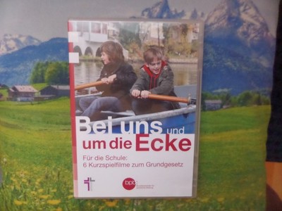 Bei uns und um die Ecke Für die Schule 6 Kurzspielfilme zum Grundgesetz DVD