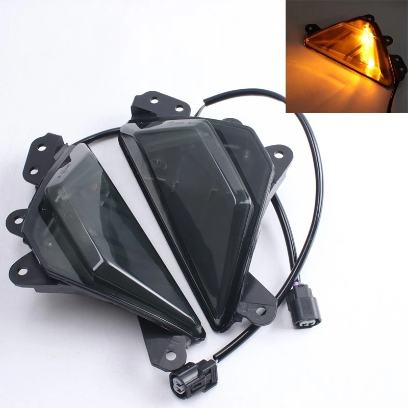 1 pair X LED Front Turn Signal Lamp For KAWASAKI Ninja ZX-6R 2024