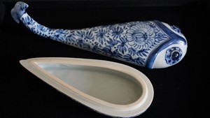 STUNNING Maitland Smith Porcelain WHALE Trinket Box 3”x9” Made in Thailand