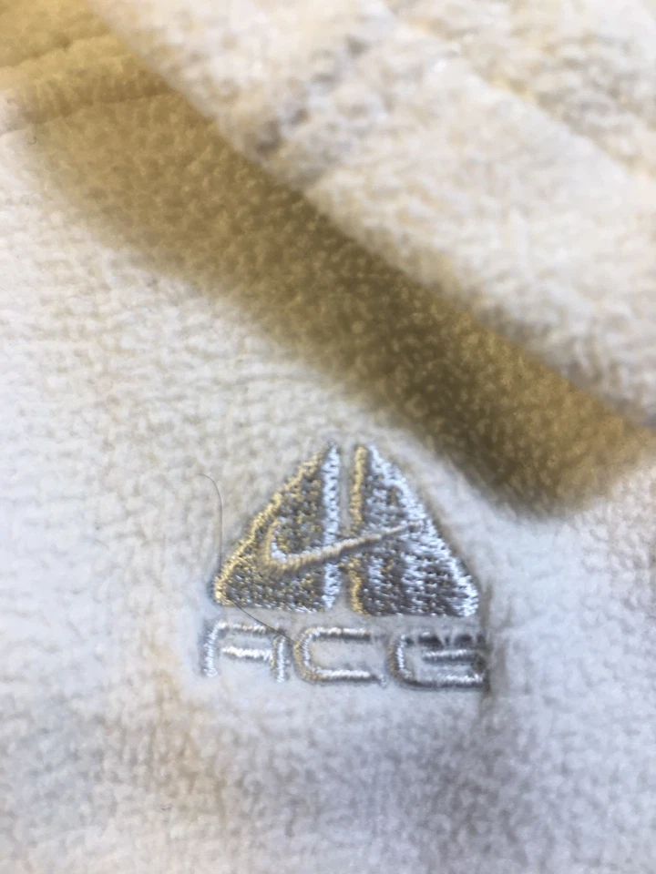 Nike ACG Chaqueta con Cremallera Para Mujer S Blanco Logo Cintura Corbatas Manga Larga Foto 3 de 4