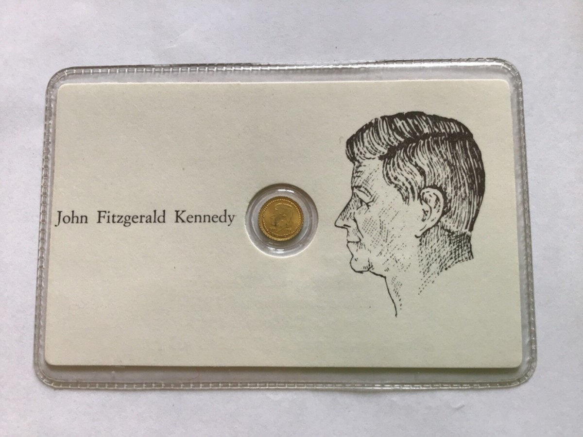 Miniature solid gold COIN 8K plastic holder: John Fitzgerald