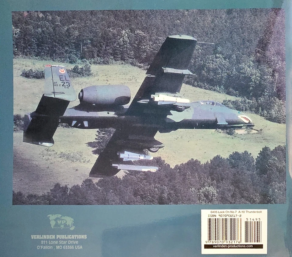 Fairchild Republic A-10 Thunderbolt - Image 2 of 2