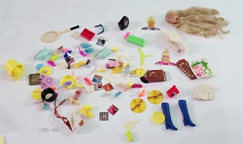 X-809 VINTAGE 1960/70/80'S MATTEL BARBIE SKIPPER & KEN DOLL ACCESSORIES