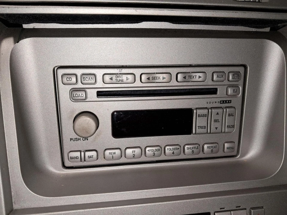 Used Front Right Door Interior Trim Panel fits: 2006 Lincoln Navigator  Grade A Foto 4 de 4