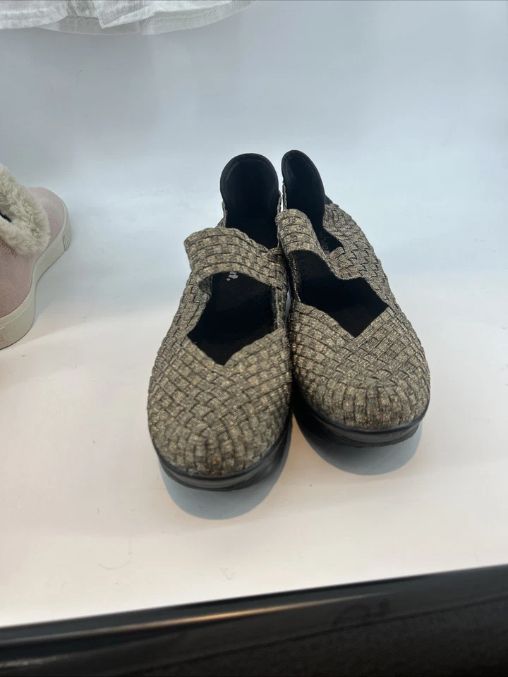 Womens White Mountain Woven Wedge Sandals Mary Jane Gold Metallic Size 8.5 W - Image 2 of 4