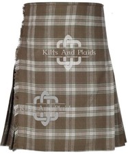 Men  s Traditional 8-Yard Kilt   Black Watch Weathered Tartan Scottish Highland