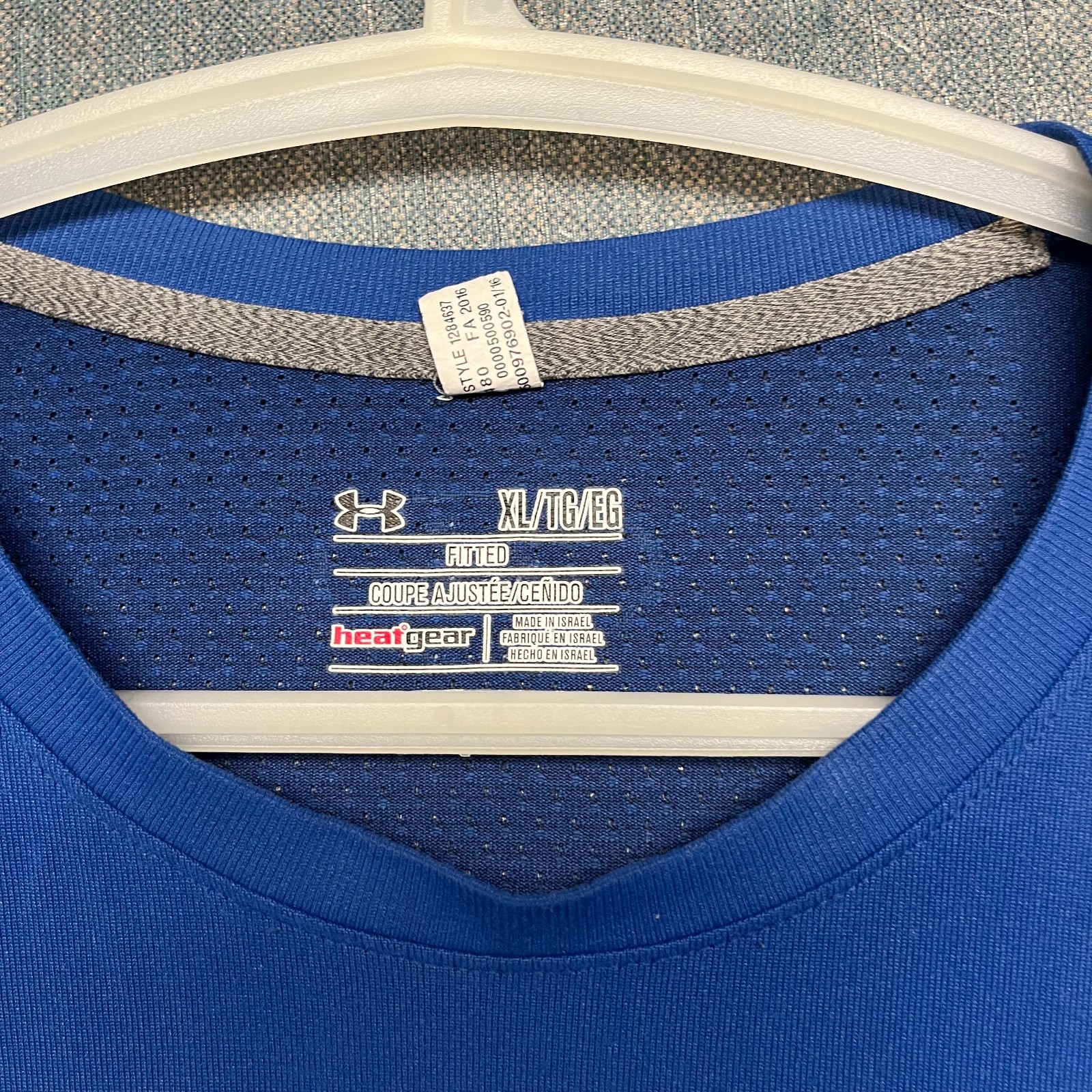 Under Armour Men's Shirt Size XL Blue Fitted Athletic Training Heat Gear Gym thumbnail 6