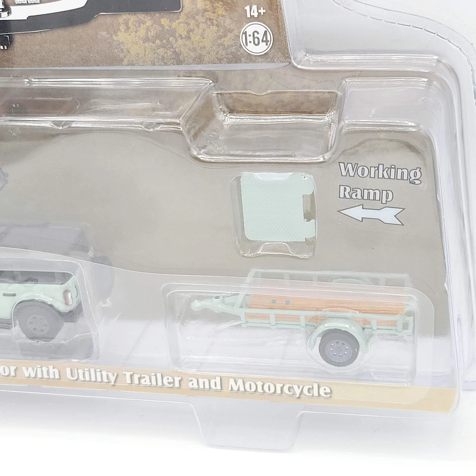 GreenLight '21 Ford Bronco w/ Motorcycle & Utility Trailer - 1:64 (2025 Hitch & - Image 3 of 4