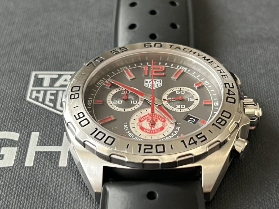 manchester united tag heuer watch price