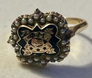Vintage 14K Yellow Gold Seed Pearl Phi Mu Fraternity Ring Size 6 6.1 Grams
