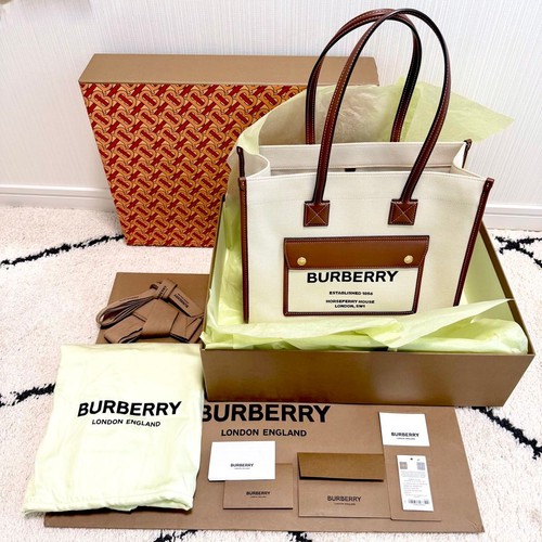 BURBERRY Small Freya Tote Canvas Leather Complete with Accessories