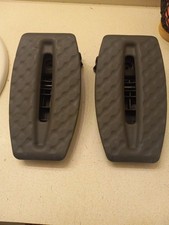 Genuine Thule 878 Set-to-go Saddle Kayak Carriers Set 2 With Hardware Genuine Thule 878 Set-to-go Saddle Kayak Carriers Set 2 With Hardware