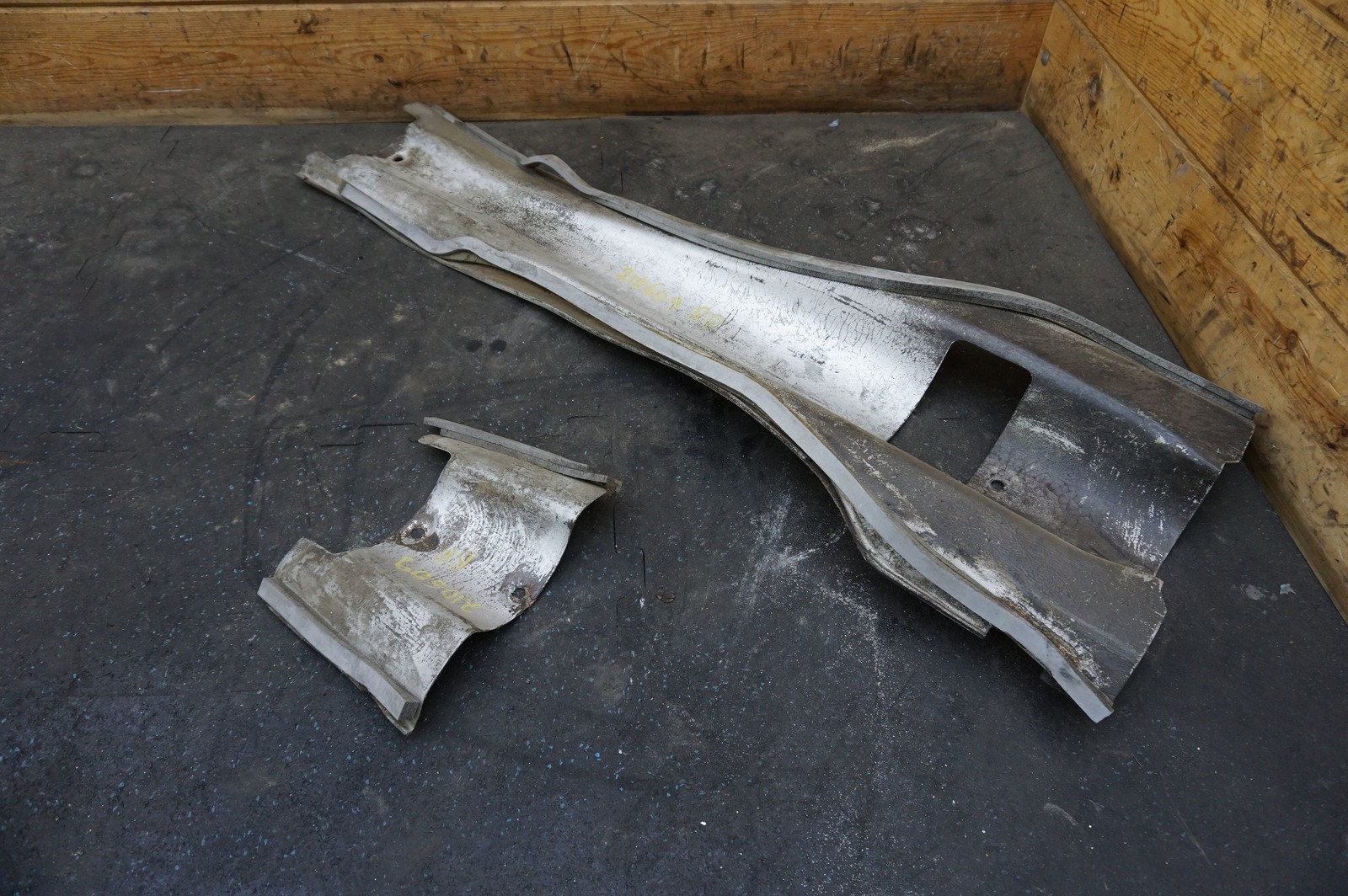 F1 Gearbox Heat Shield Insulator 66964000 OEM Ferrari 612 Scaglietti Sessanta