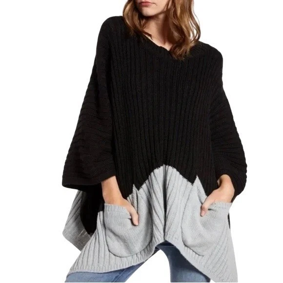Treasure and Bond Chucky Knit Poncho Sweater One Size Black Gray Colorblock Cozy