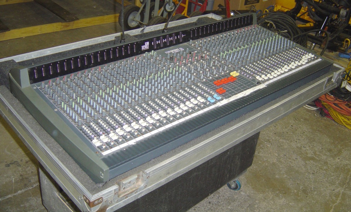 Soundcraft Spirit 32x8 FOH Mixing Console | eBay