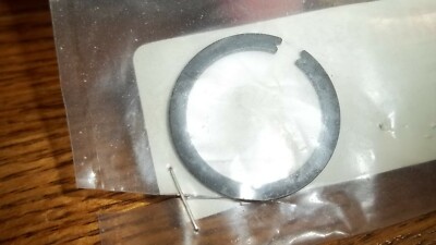 Yamaha OEM new circlip 93440-28184 #8685 | eBay 