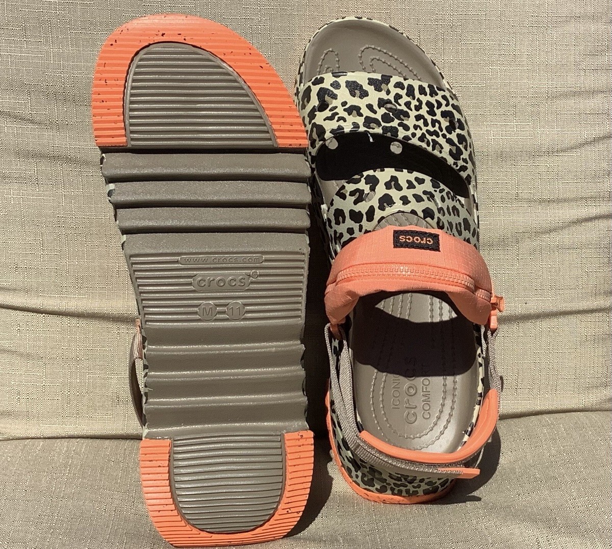 CROCS HIKER XSCAPE ANIMAL SANDAL CLOG Khaki Leopard M 11 US 