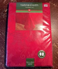 Bed Bath and Beyond Holiday Joy Tablecloth 52" x 70" Oblong Oval Red