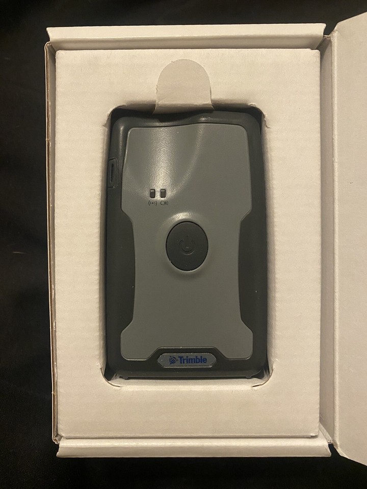 Trimble R1 GNSS Receiver 99133 Smart Accessory Receiver GIS GPS SBAS