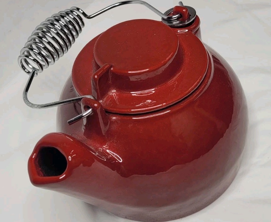Red Enameled Cast Iron Humidifying Kettle Woodstove Campfire