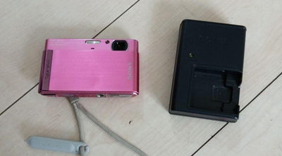 Sony Digital Camera DSC-T90 Cyber-shot Pink w/ Charger from Japan