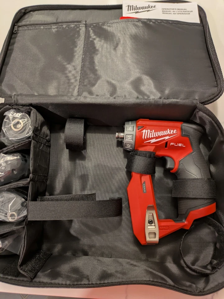 Milwaukee 2505-20 M12 топлива 4-в-1 установка дрель/шуруповерт с насадками, сумка - Изображение 2 из 4