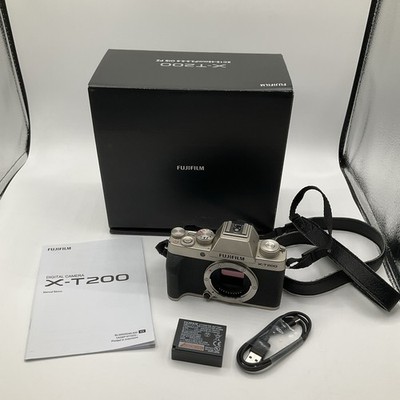 Fujifilm X-T200 Mirrorless Digital Camera Champagne Gold With Battery- Body Only