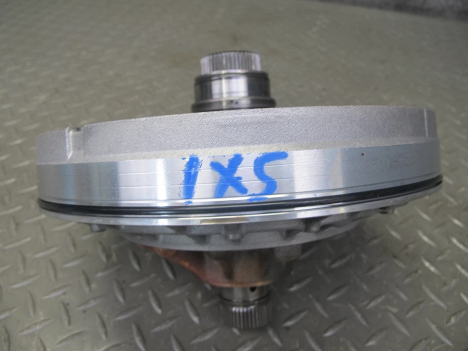 2012-2014 BMW E71 X6M 6HP-26Z BOMBA DE ÓLEO DE TRANSMISSÃO A/T 100k milhas 1068410086 - Imagem 2 de 4